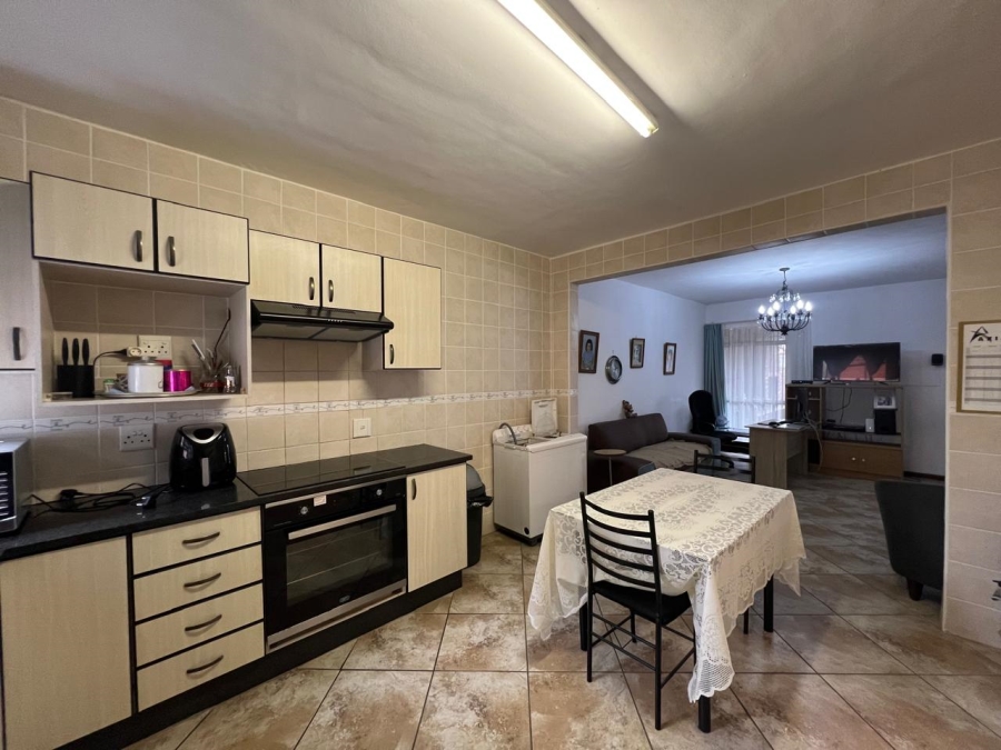 3 Bedroom Property for Sale in Kabega Park Eastern Cape
